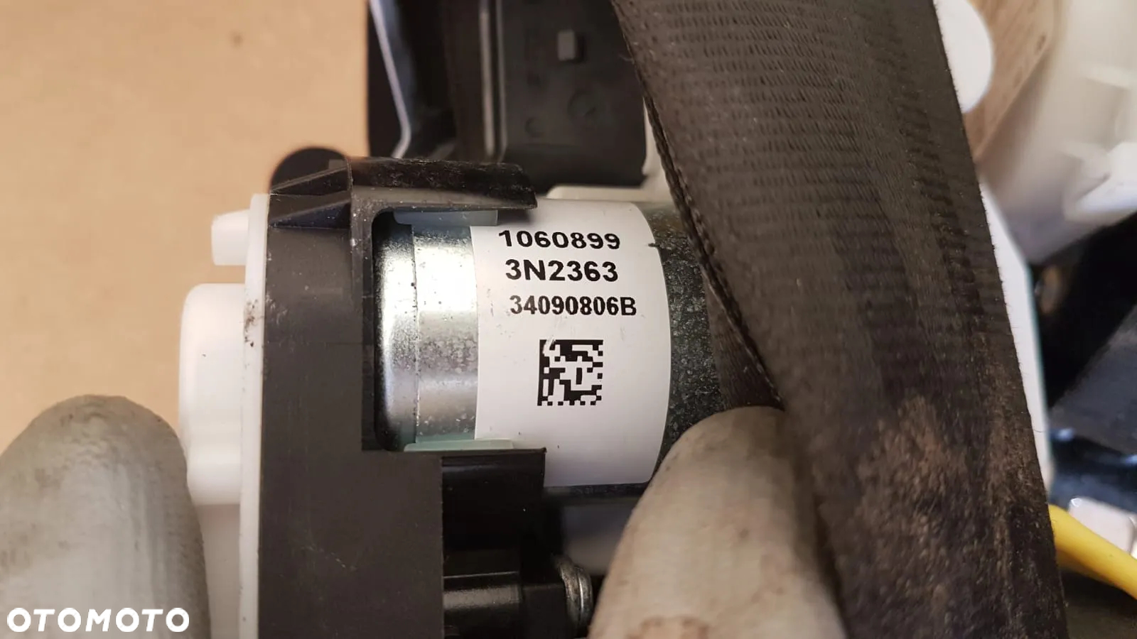 AUDI A6 4G9 PASY BEZPIECZEŃSTWA Z NAPINACZEM  PRZÓD TYŁ PRAWY LEWY 4G8857706E 4G8857705C SPRAWNE - 8