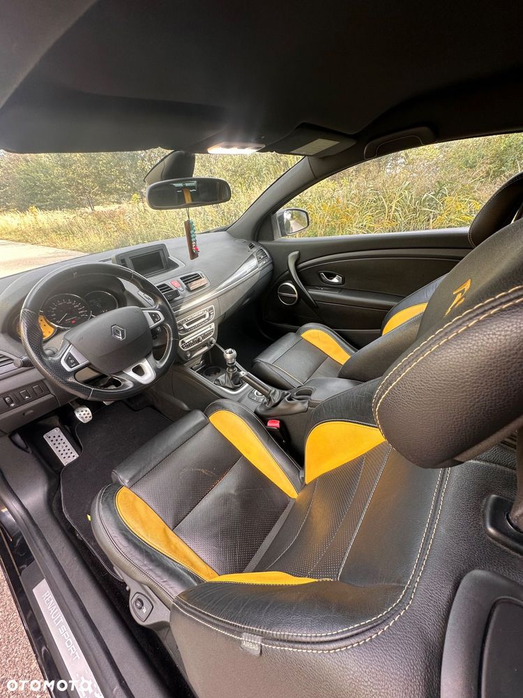 Renault Megane - 11