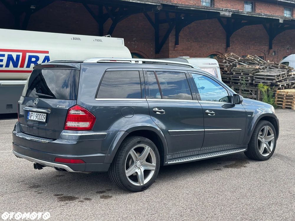 Mercedes-Benz GL 500 4Matic 7G-TRONIC - 4