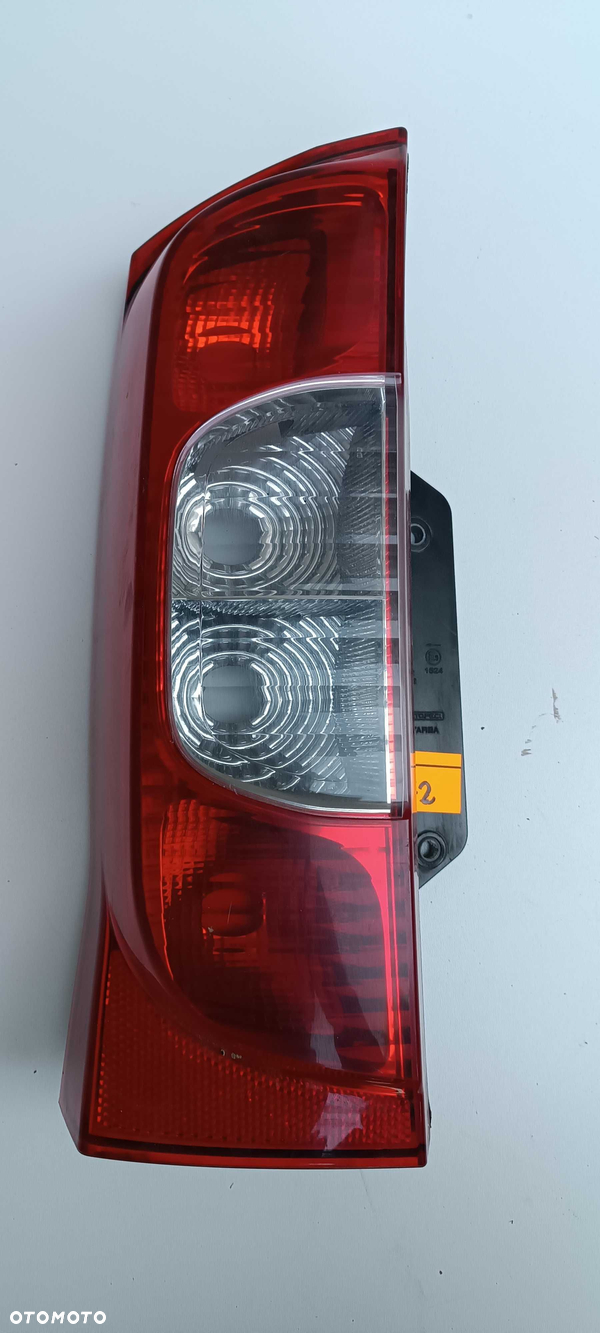 PEUGEOT Bipper Lampa Lewa Tył Kraków