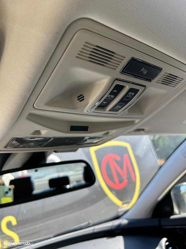 Jaguar XJ 3.0 D V6 Luxury - 23