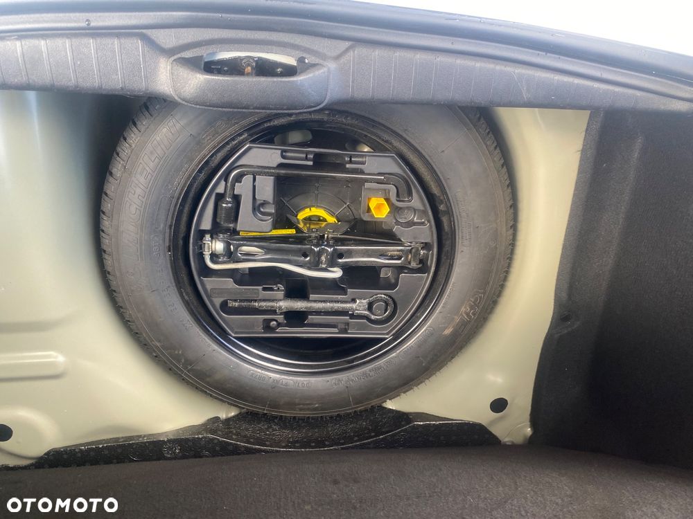 Peugeot 208 PureTech 110 Stop & Start EAT6 Allure - 26