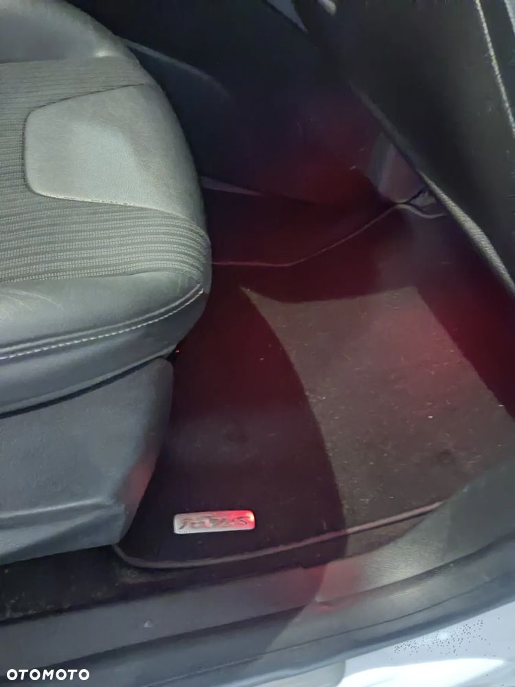 Ford Focus 2.0 TDCi Titanium - 21