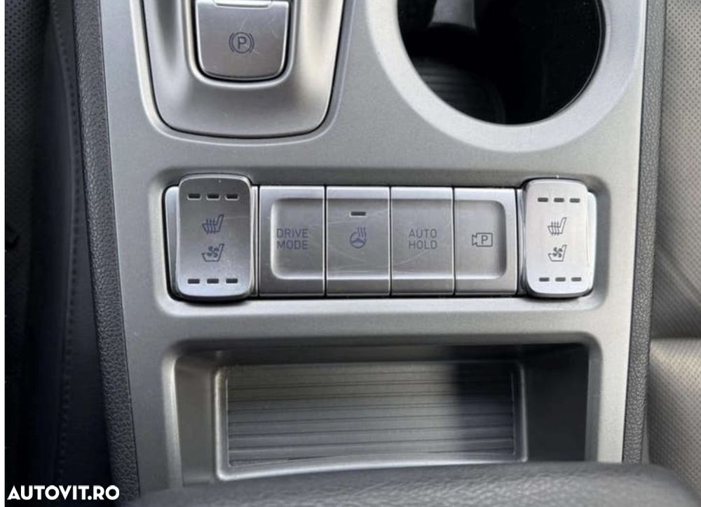 Hyundai KONA BEV 204 CP 64.8 kWh Premium - 11