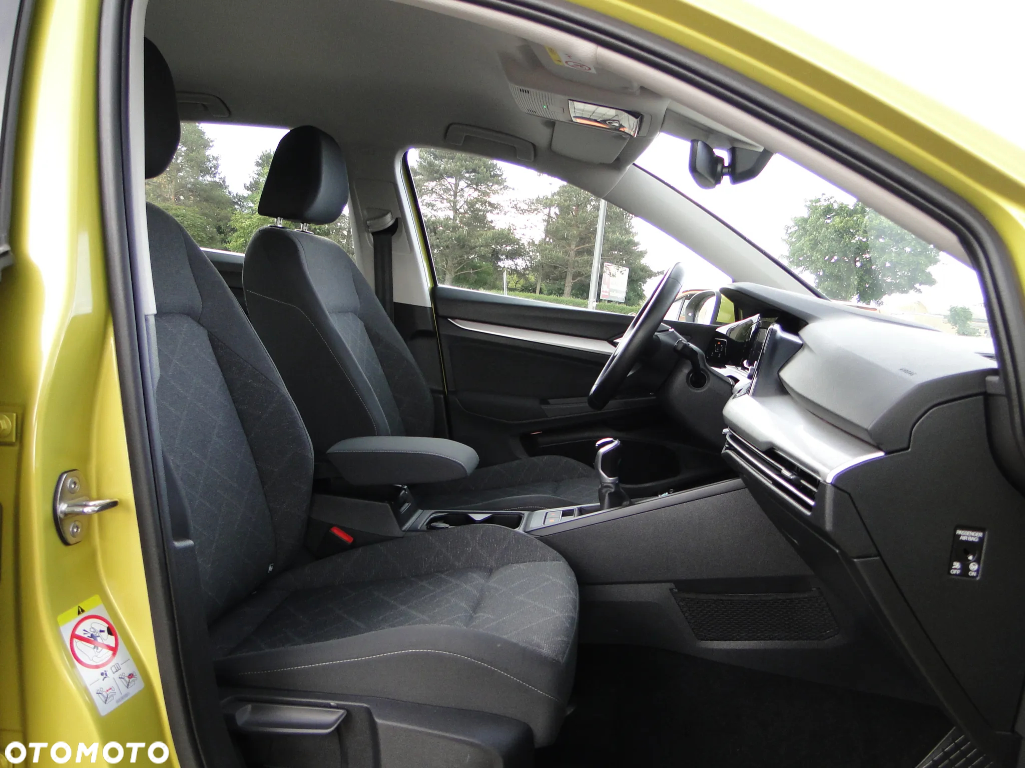 Volkswagen Golf VIII 1.5 TSI EVO Life - 17