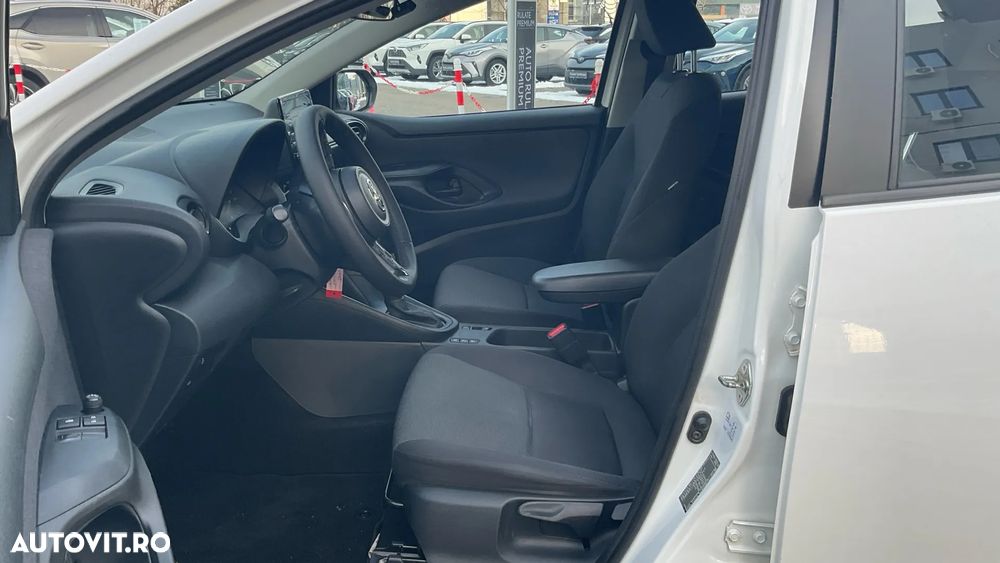 Toyota Yaris 1.5 VVT-i HSD Eco - 17