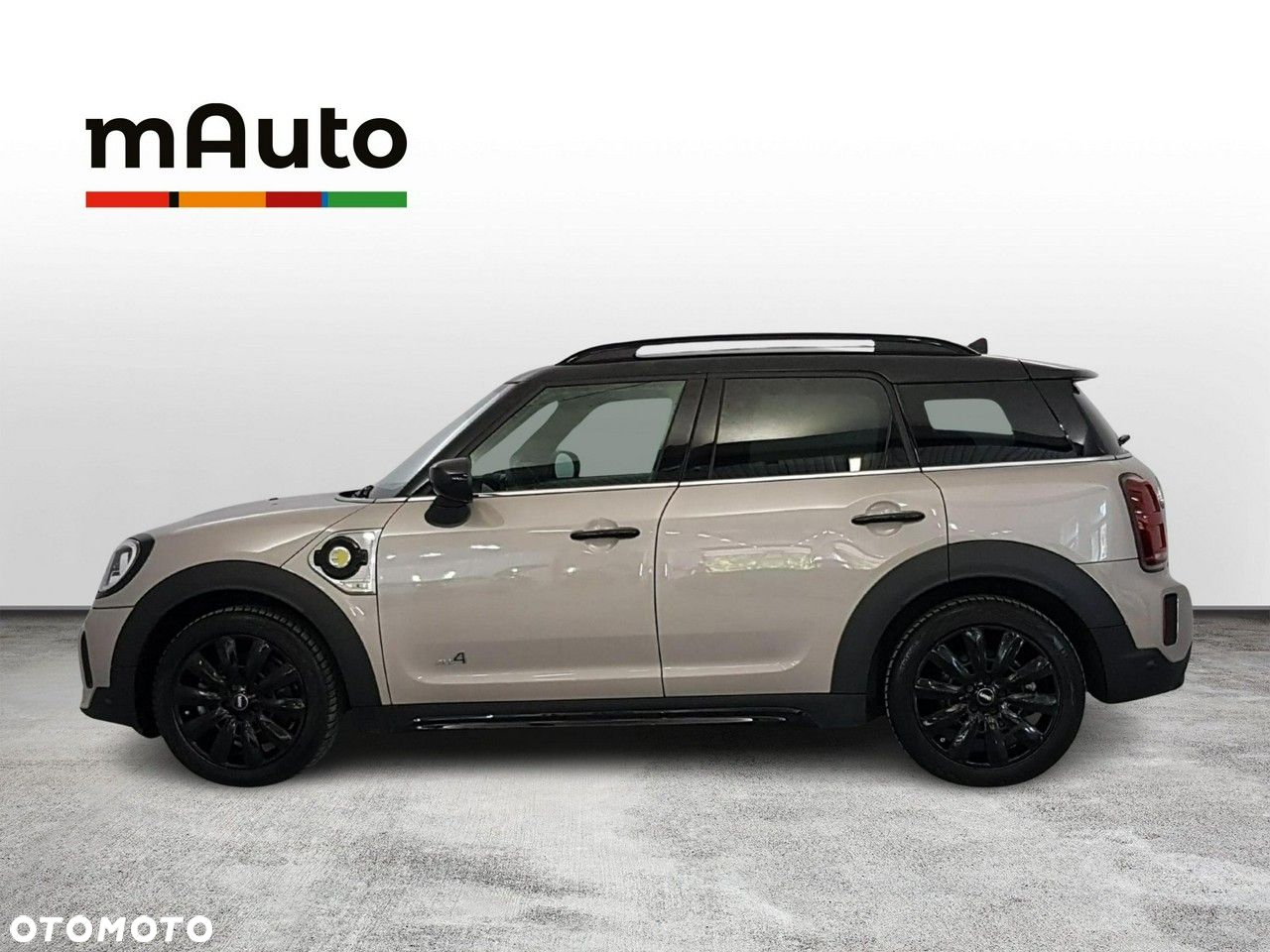 MINI Countryman Cooper ALL4 Classic Trim - 2