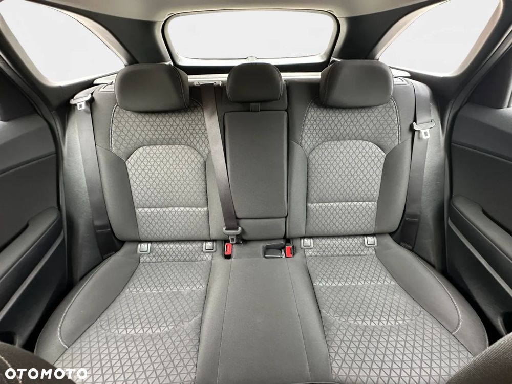 Kia Ceed 1.4 T-GDI M DCT - 17