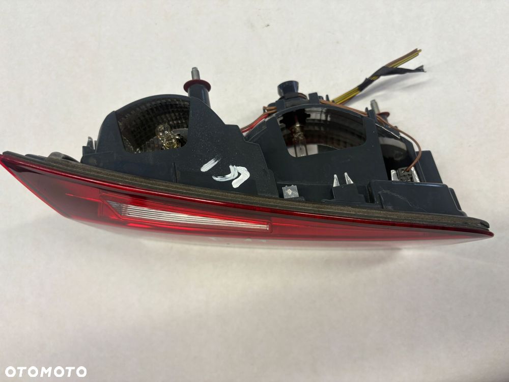 bmw f11 kombi lift lampa lewy tył w klapę 7370347 - 3