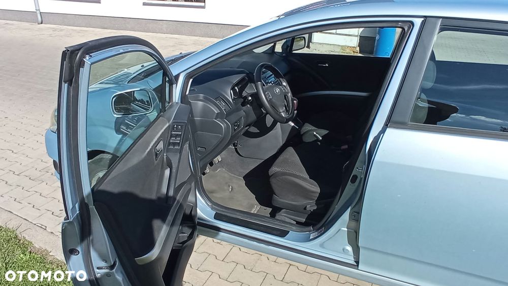 Toyota Corolla Verso 1.6 Luna - 10