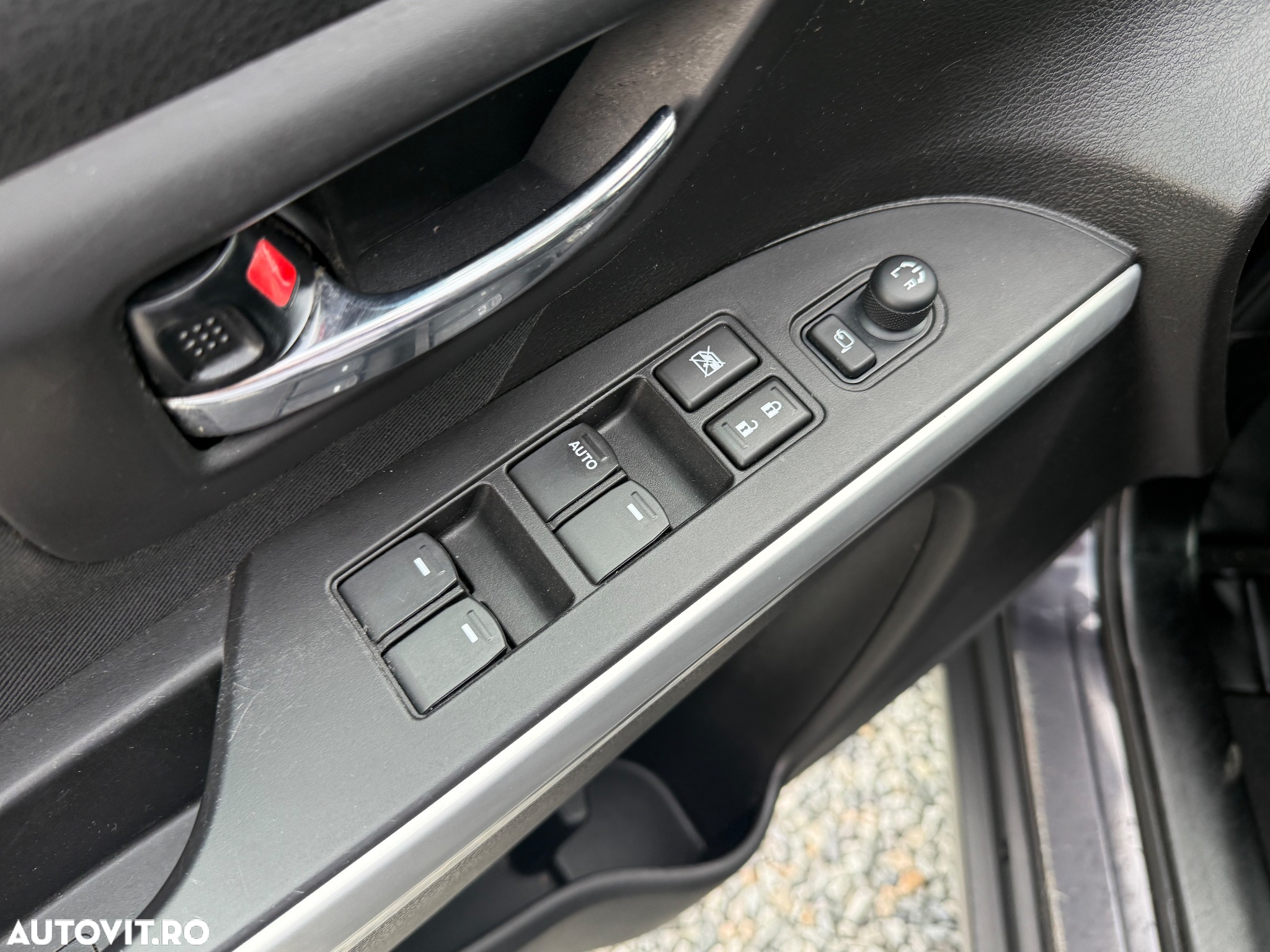 Suzuki SX4 S-Cross 1.6 Comfort - 17