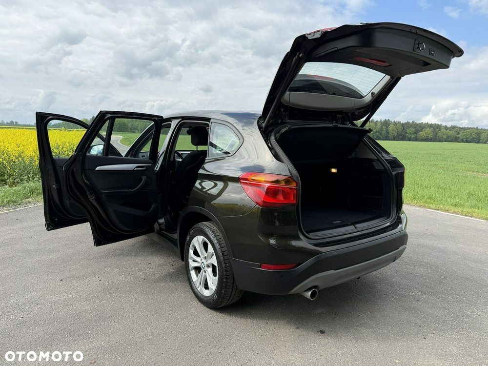 BMW X1 sDrive18i Advantage - 27