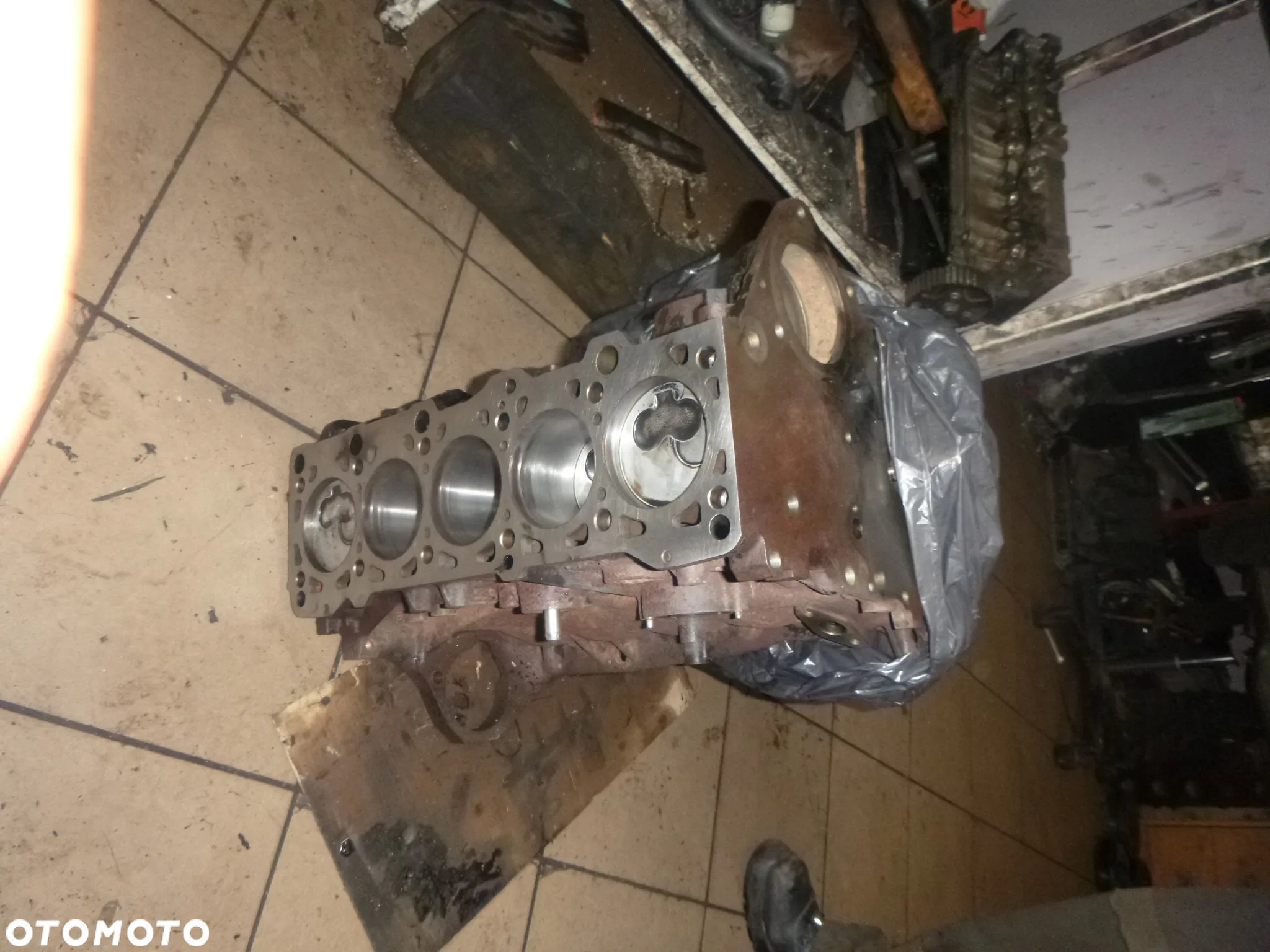 BLOK SILNIKA SILNIK VW T4 2,4D PO REMONCIE - 3