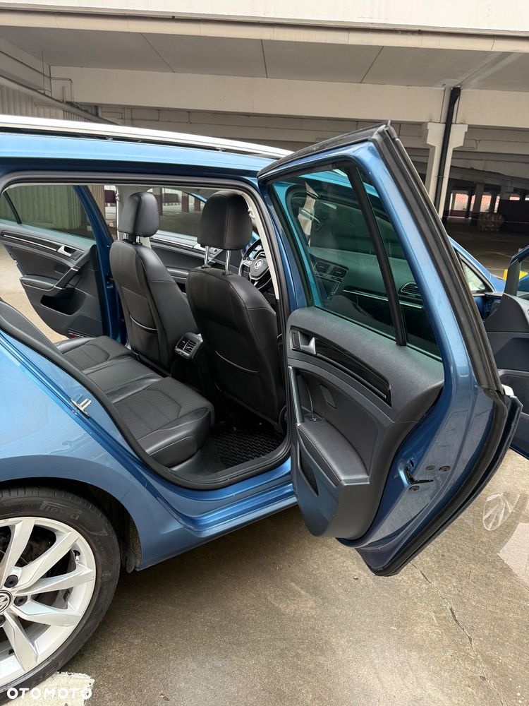 Volkswagen Golf 1.6 TDI BlueMotion Technology DSG Comfortline - 25