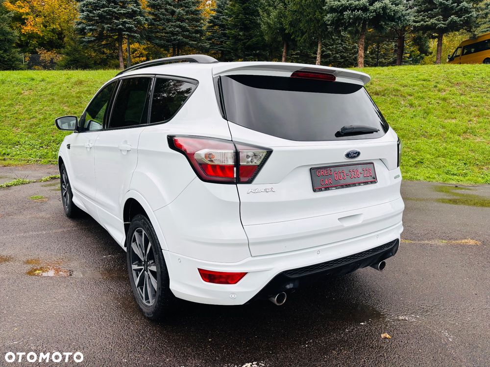 Ford Kuga 1.5 EcoBoost 2x4 ST-Line - 7