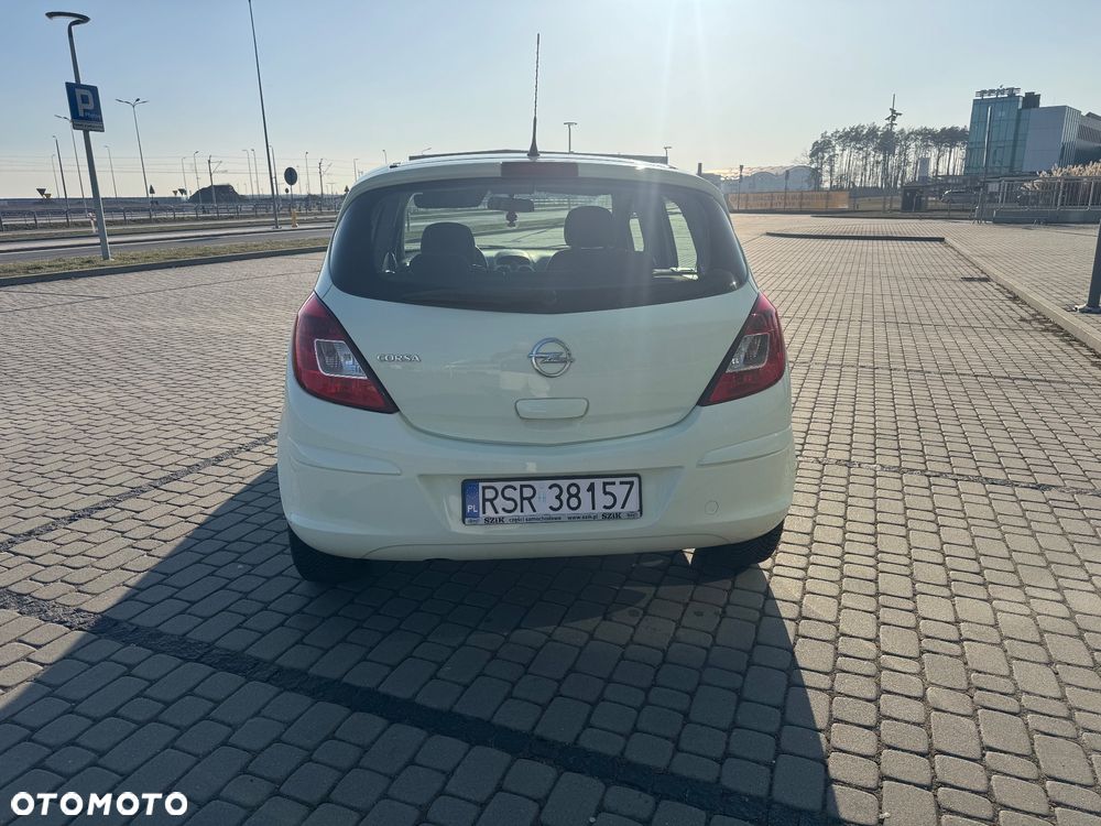 Opel Corsa - 4