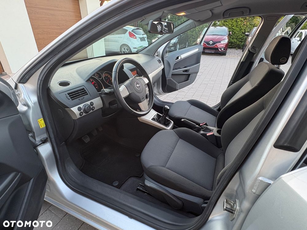Opel Astra 1.4 Caravan Enjoy - 17