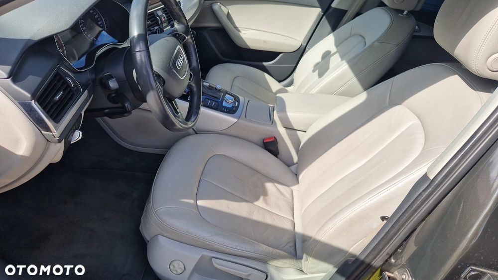 Audi A6 - 12