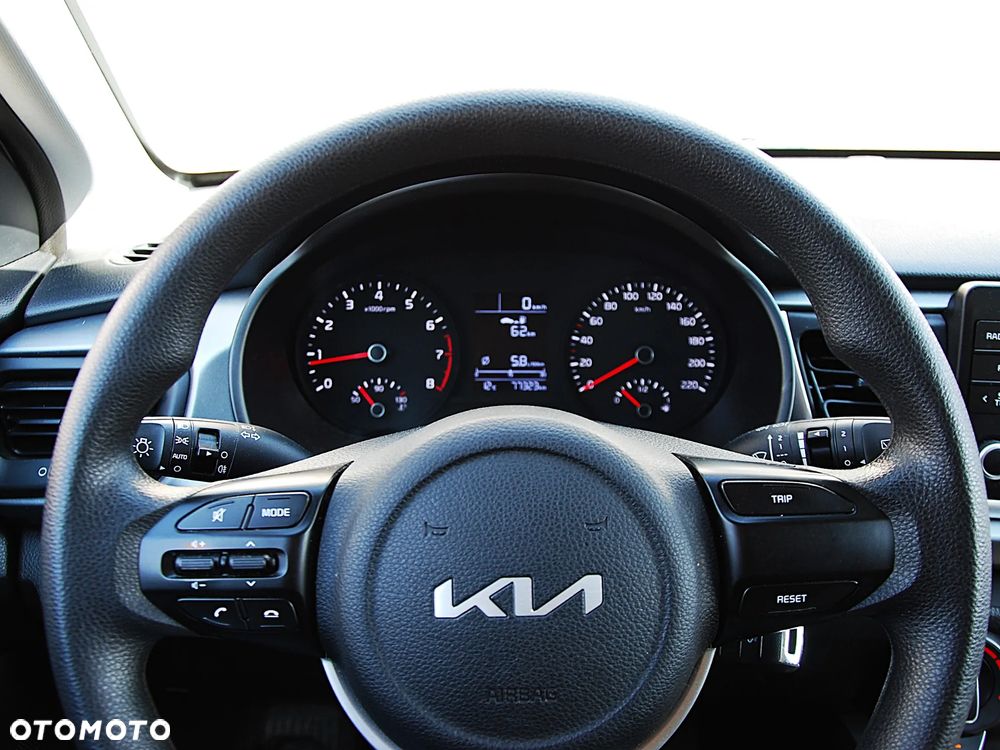 Kia Rio - 13