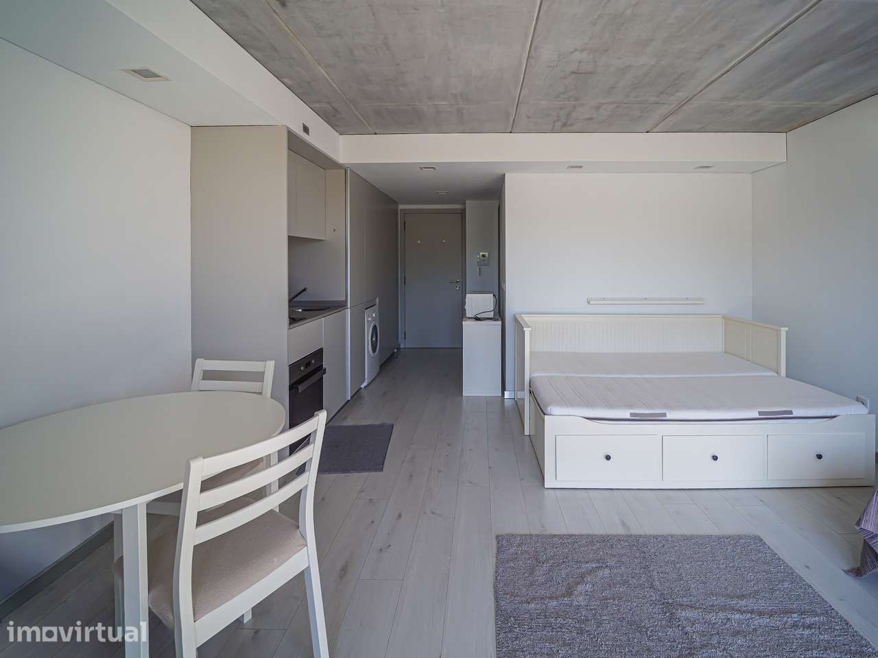 Apartamento T0 mobilado com lugar de garagem, Forca, Aveiro - Grande imagem: 4/20
