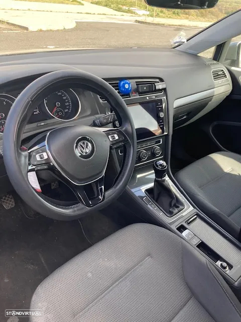VW Golf 1.0 TSI Confortline - 4
