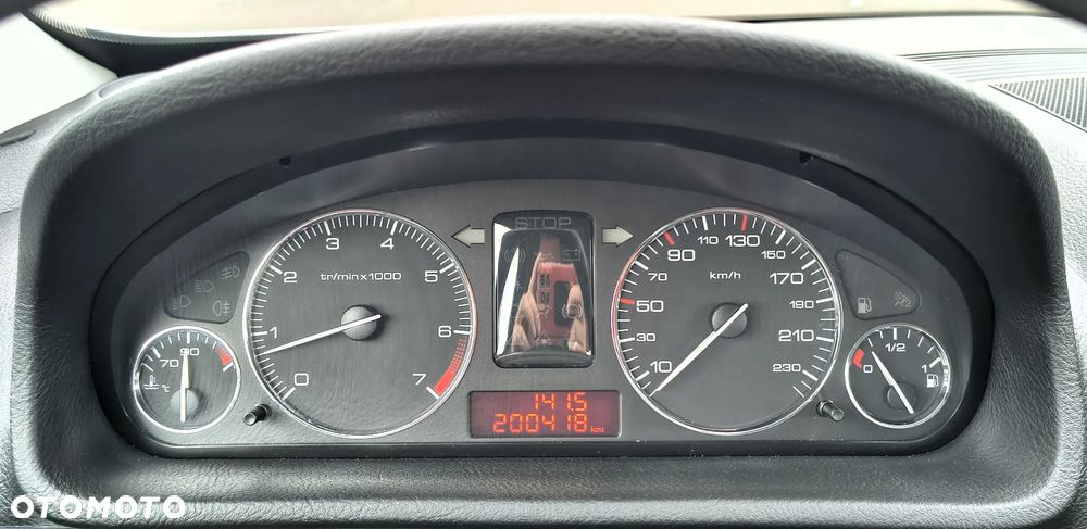 Peugeot 407 1.8 Presence - 15