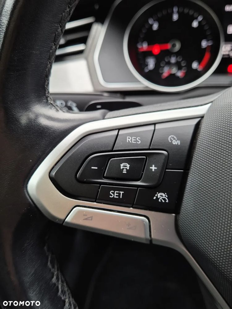 Volkswagen Passat 2.0 TDI EVO Business DSG - 18