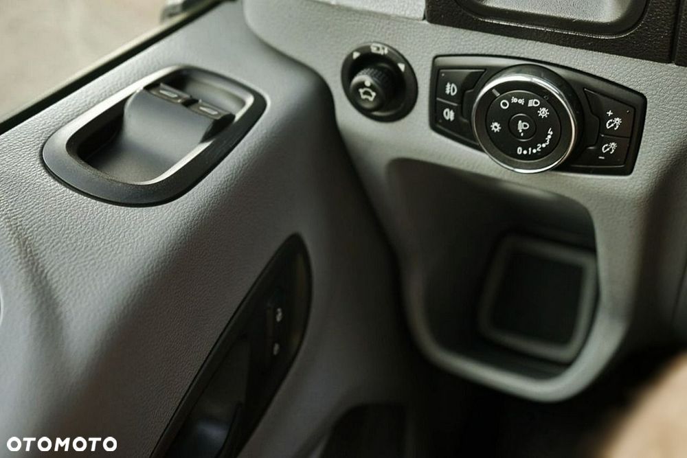 Ford Transit - 14
