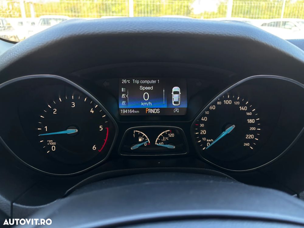 Ford Focus - 14