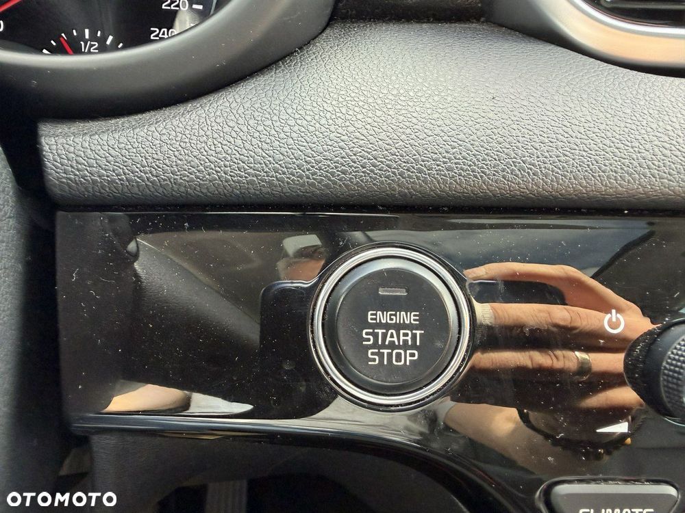 Kia Sportage - 30