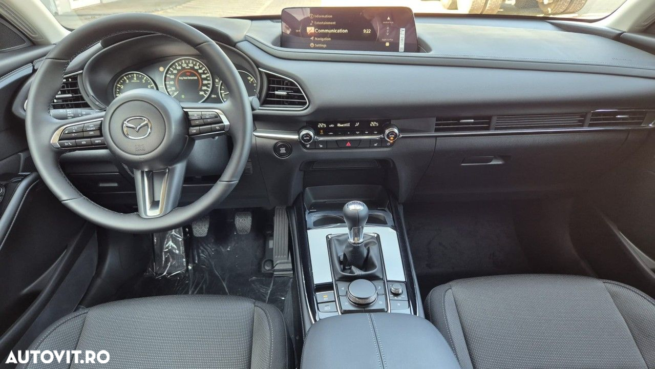 Mazda CX-30 - 12