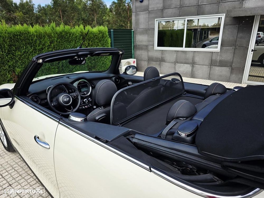 MINI Cabrio One - 21