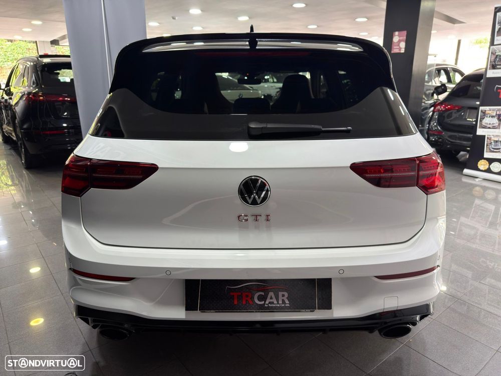 VW Golf 2.0 TSI GTI Clubsport DSG - 11