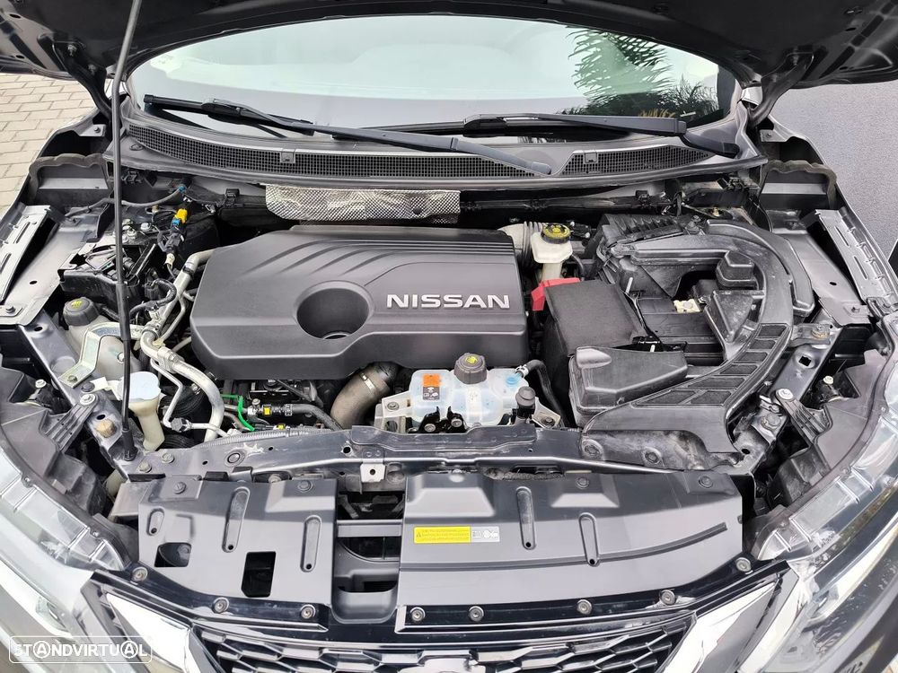 Nissan Qashqai 1.5 dCi N-Connecta J18 - 53