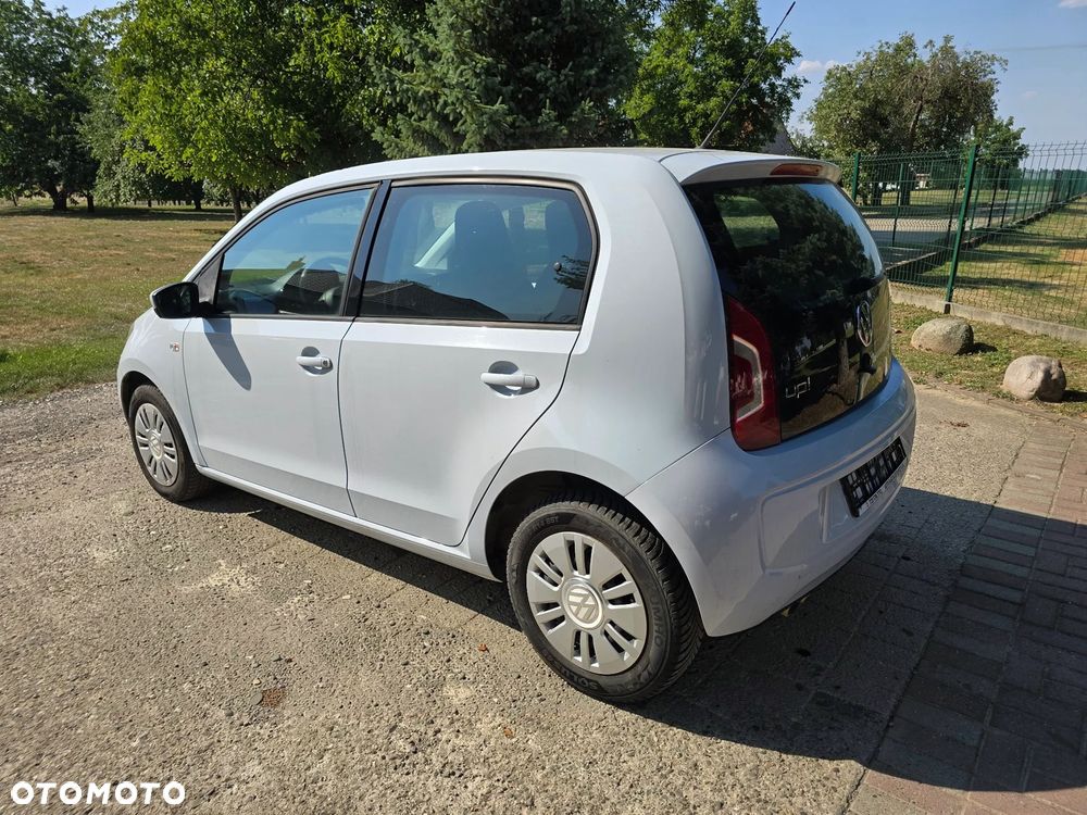 Volkswagen up! - 8