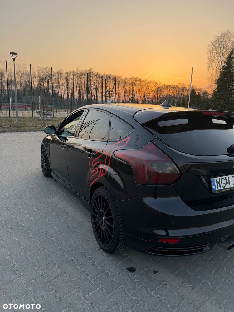 Ford Focus ST2 - 4