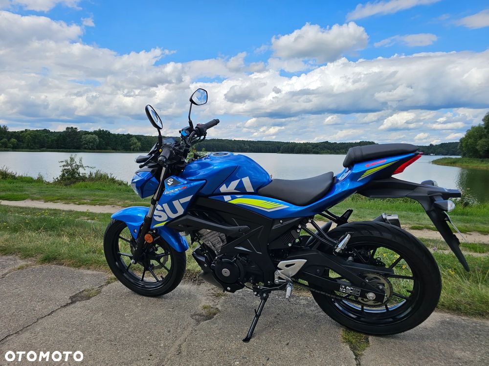 Suzuki GSX - 40