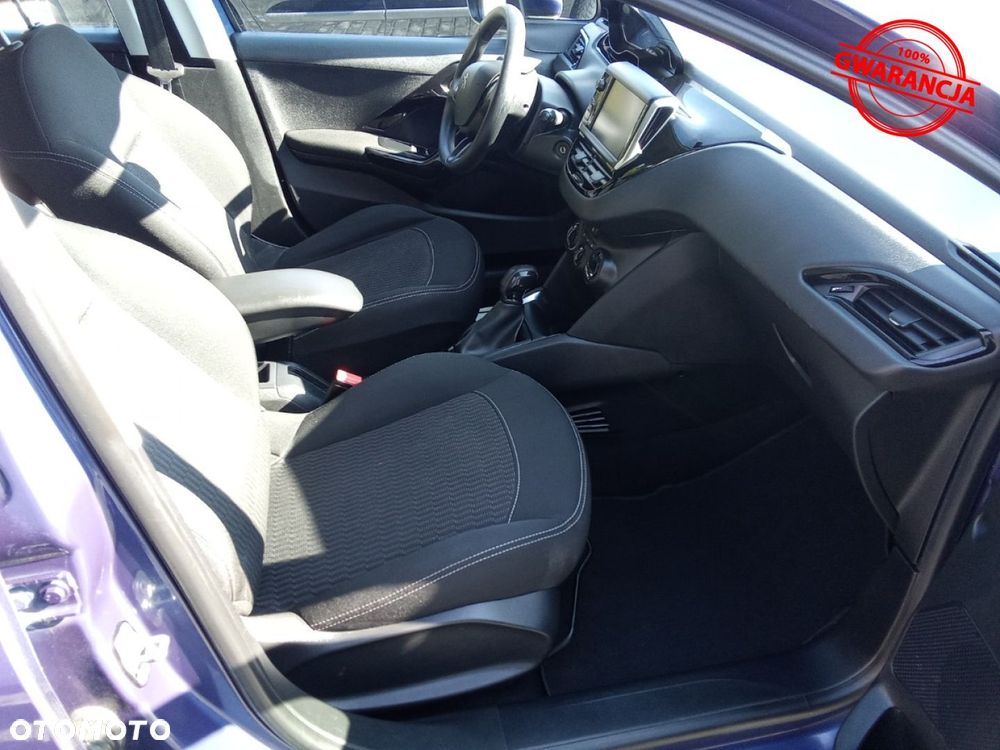 Peugeot 208 - 27