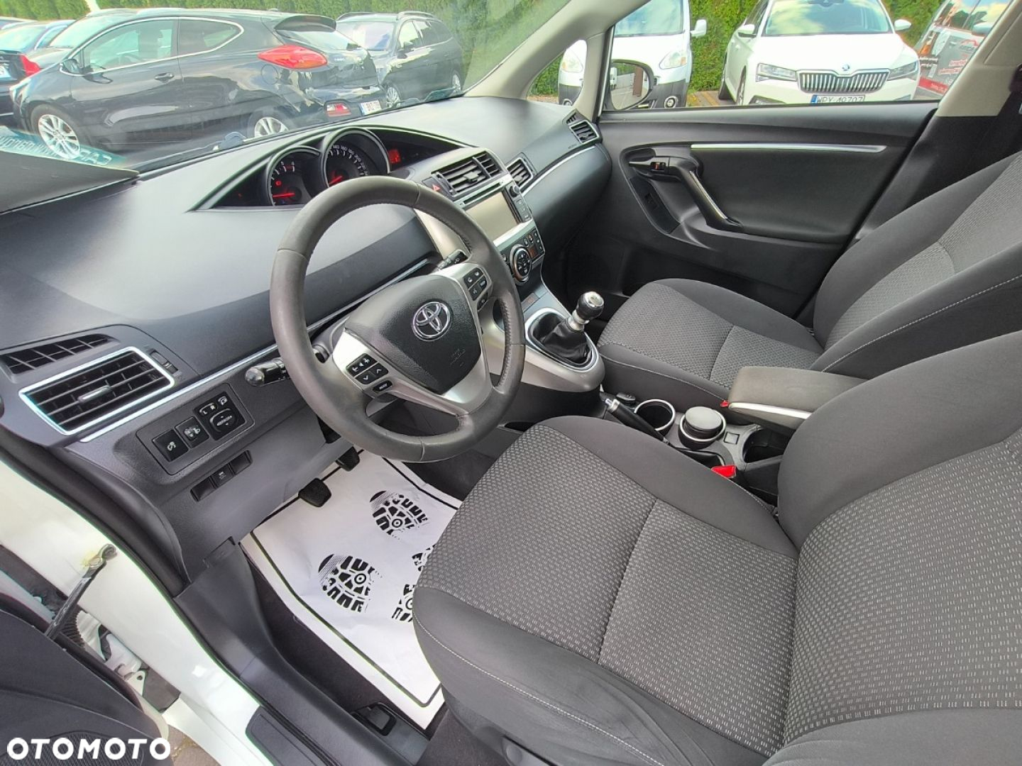 Toyota Verso - 7