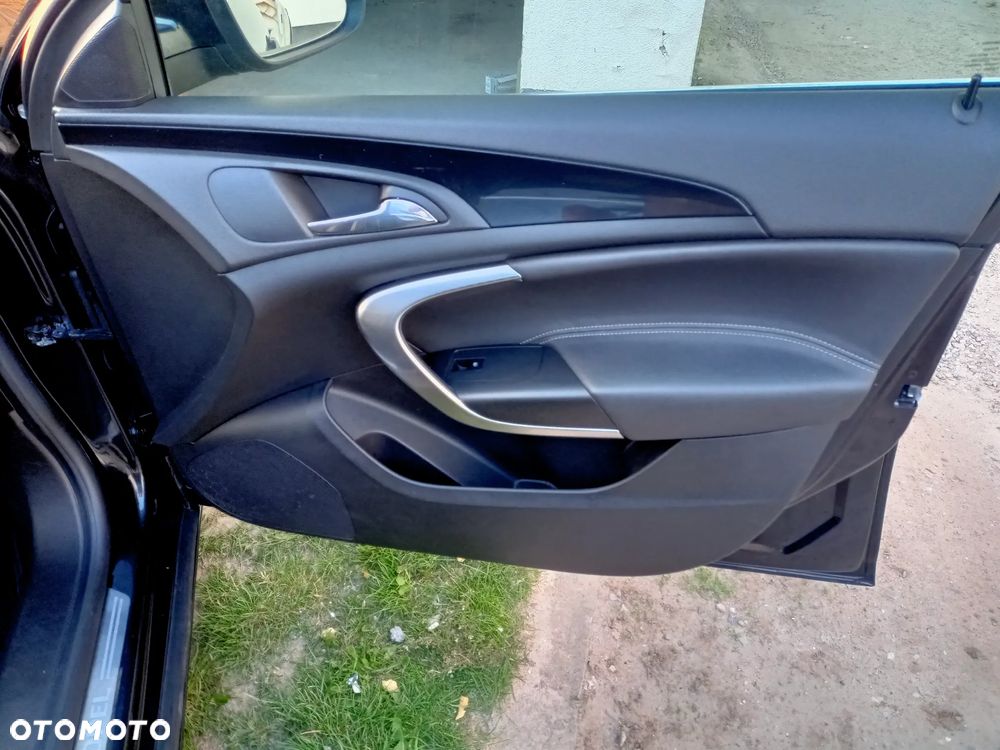 Opel Insignia 2.0 CDTI Sports Tourer 4x4 - 16