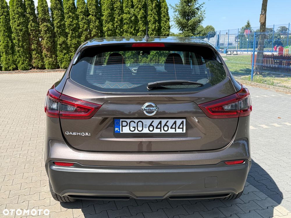 Nissan Qashqai 1.3 DIG-T N-Connecta - 5