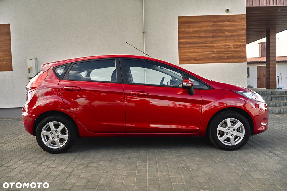 Ford Fiesta 1.25 Champions Edition - 21