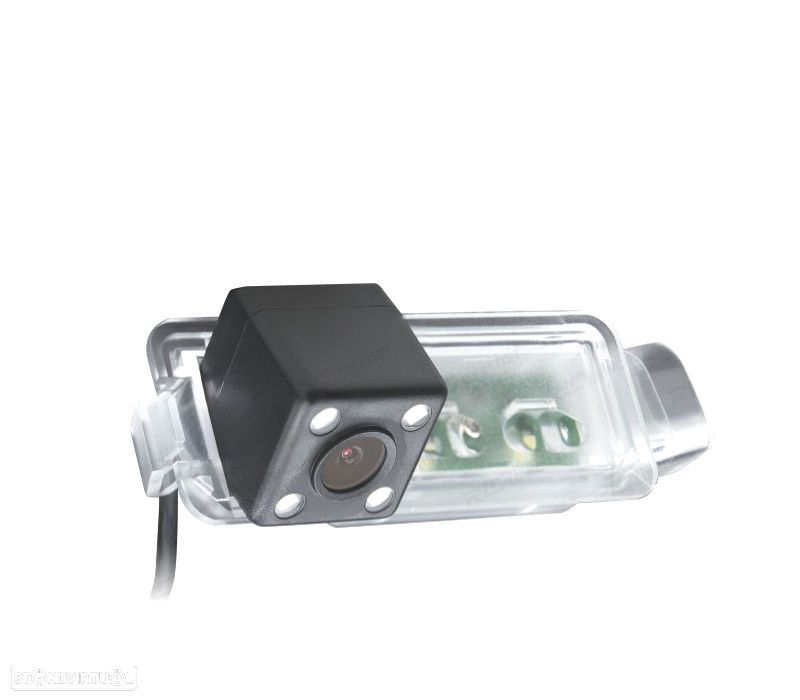 CÂMARA DE ESTACIONAMENTO COM VISÃO NOTURNA VOLKSWAGEN VW GOLF VII E AMAROK - 2