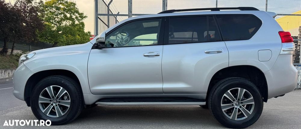 Toyota Land Cruiser 3.0l Turbo D-4D Aut. AVS Luxury - 1