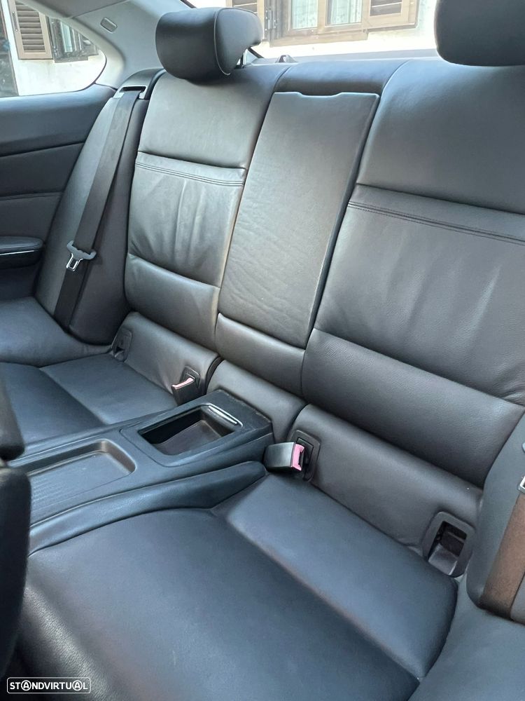 BMW 320 d Coupe - 15