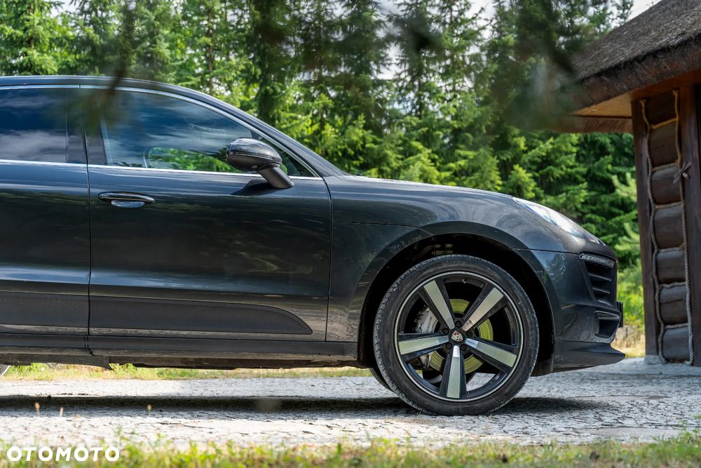 Porsche Macan - 17