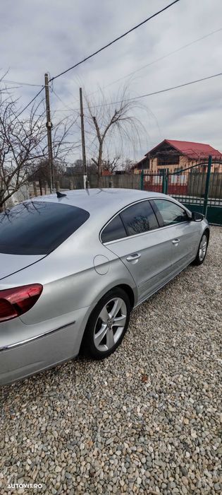 Volkswagen Passat 2.0 TDI 4Motion BlueMotion Technology Comfortline - 4