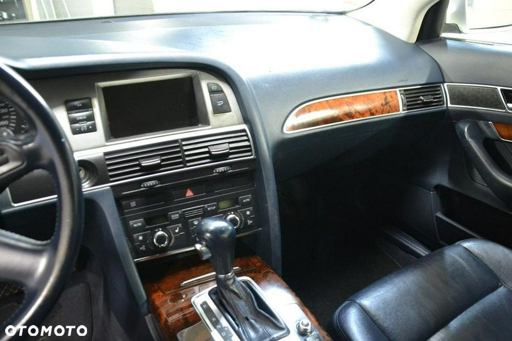Audi A6 Avant - 20
