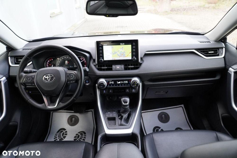 Toyota RAV4 - 5