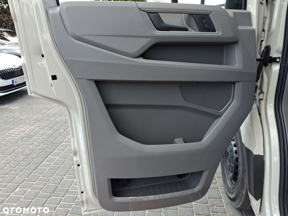 Volkswagen Crafter - 14